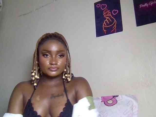 SweetKimmie webcam