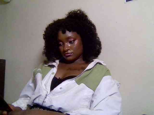 SweetKimmie webcam