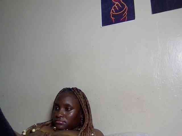 SweetKimmie webcam