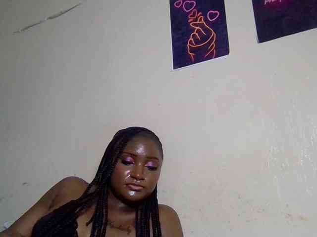 SweetKimmie webcam