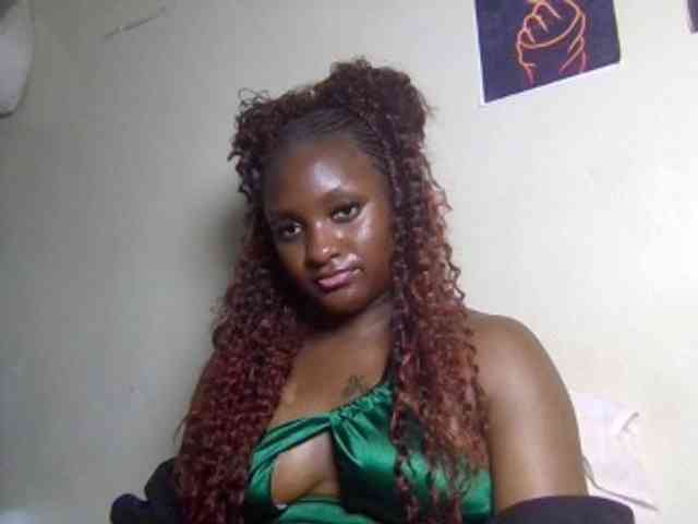 SweetKimmie webcam