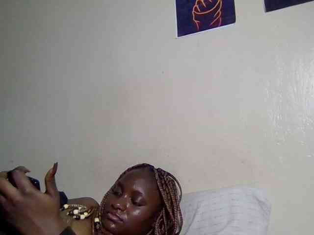 SweetKimmie webcam