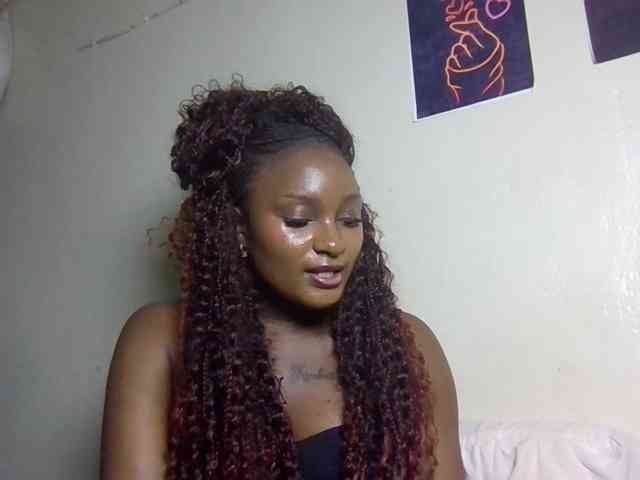 SweetKimmie webcam