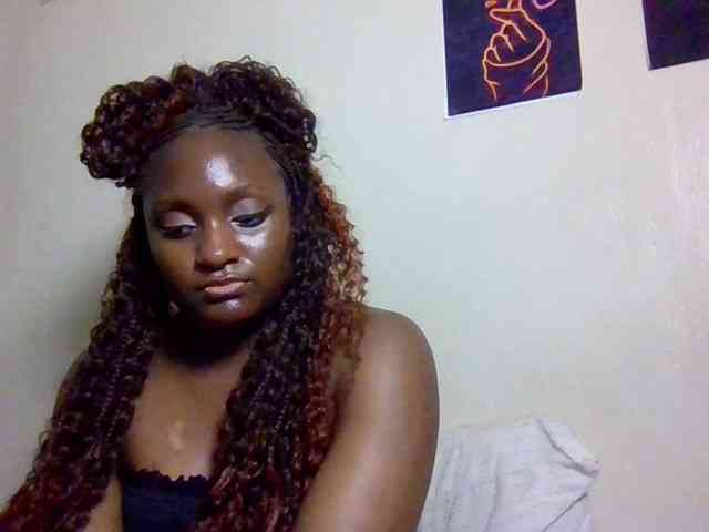 SweetKimmie webcam
