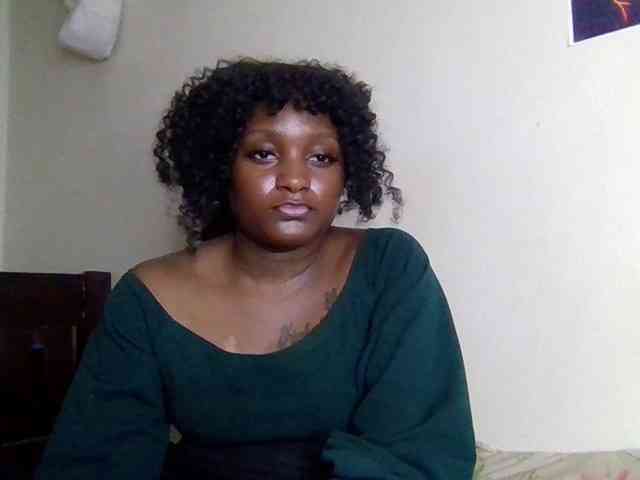 SweetKimmie webcam