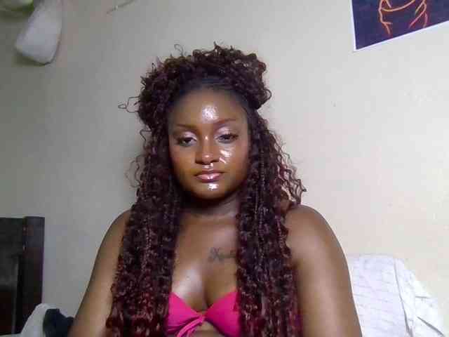 SweetKimmie webcam