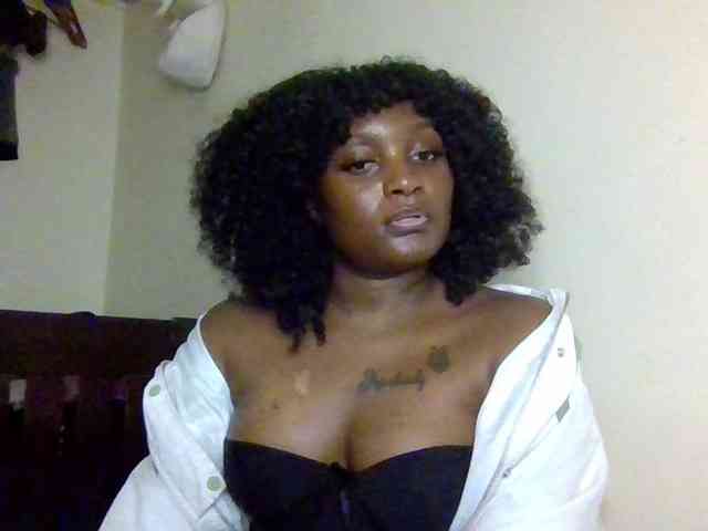 SweetKimmie webcam