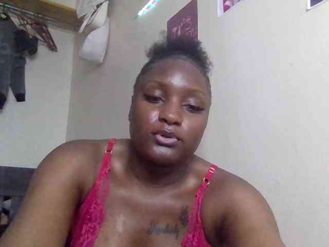 SweetKimmie webcam