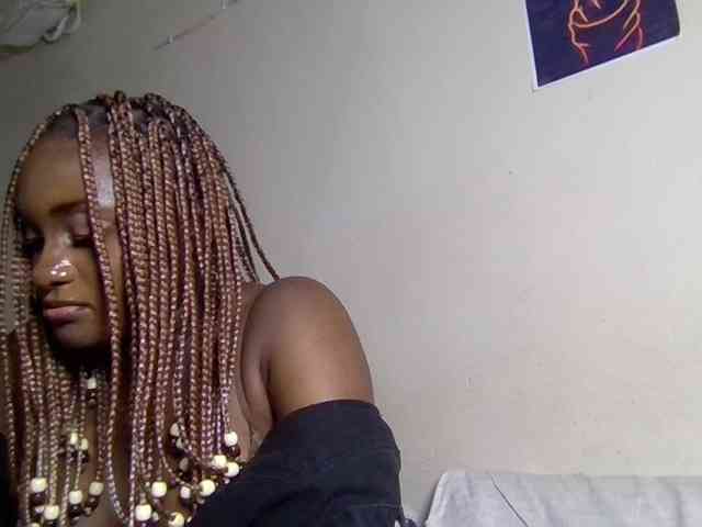 SweetKimmie webcam