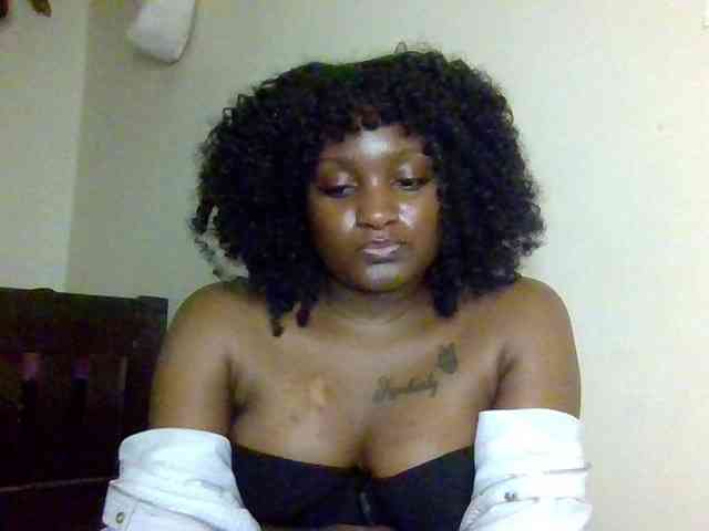 SweetKimmie webcam