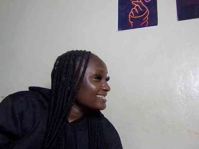 SweetKimmie webcam