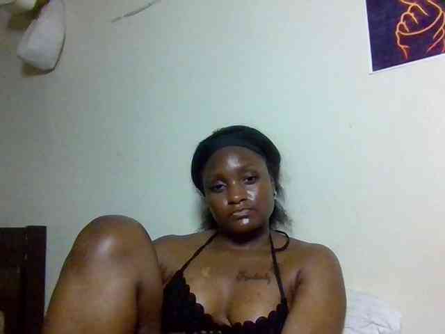 SweetKimmie webcam