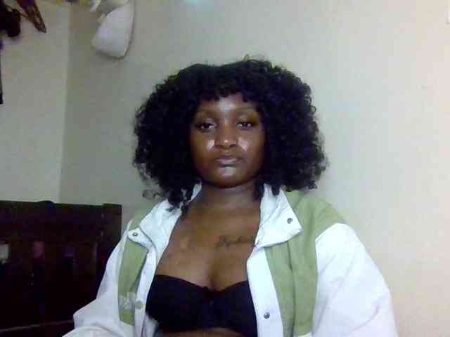 SweetKimmie webcam