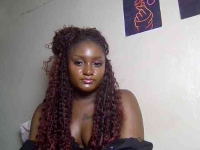 SweetKimmie webcam