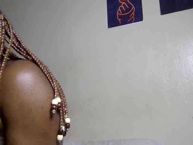 SweetKimmie webcam