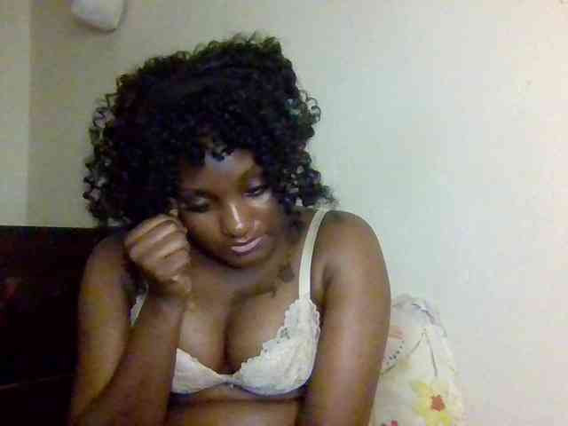 SweetKimmie webcam