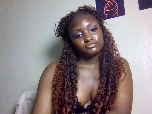 SweetKimmie webcam