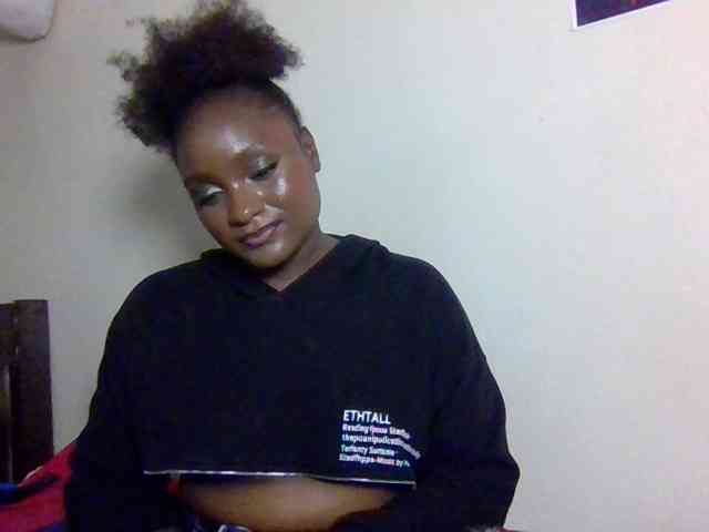 SweetKimmie webcam