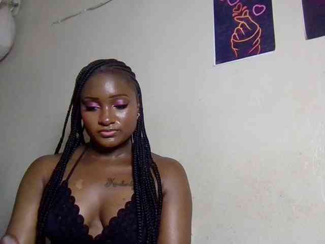 SweetKimmie webcam