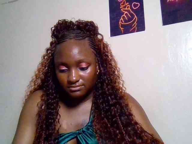 SweetKimmie webcam