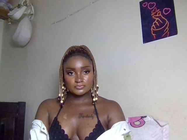 SweetKimmie webcam