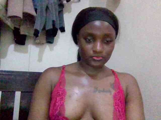 SweetKimmie webcam