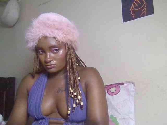 SweetKimmie webcam