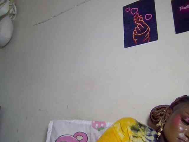 SweetKimmie webcam