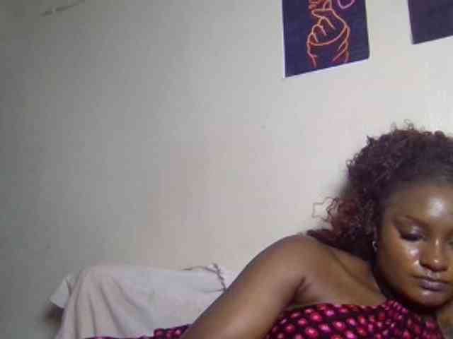 SweetKimmie webcam