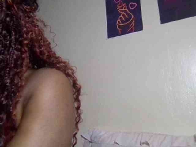 SweetKimmie webcam