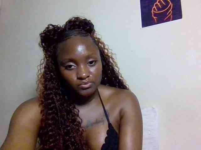 SweetKimmie webcam