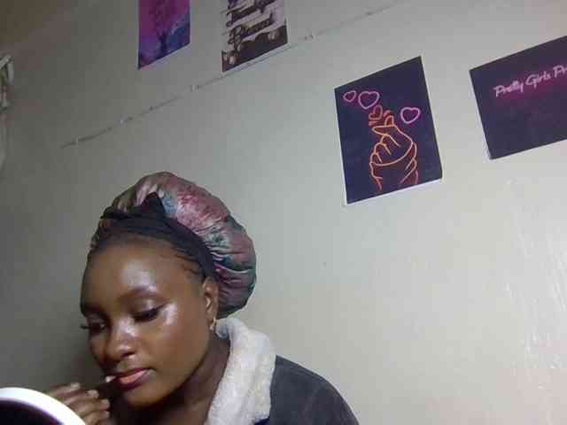 SweetKimmie webcam