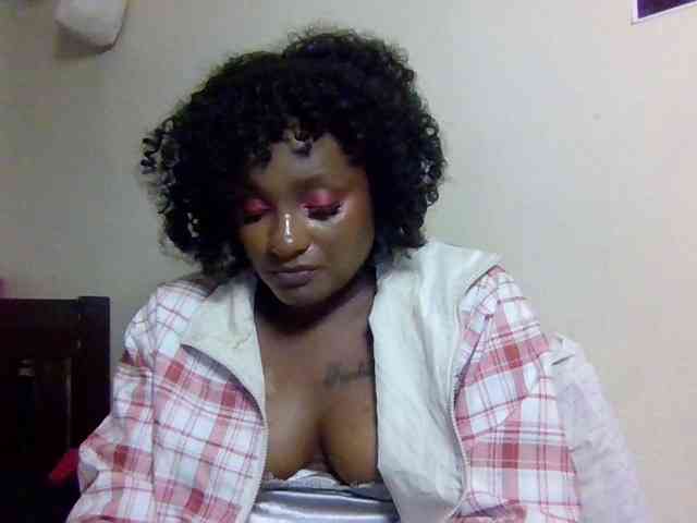 SweetKimmie webcam