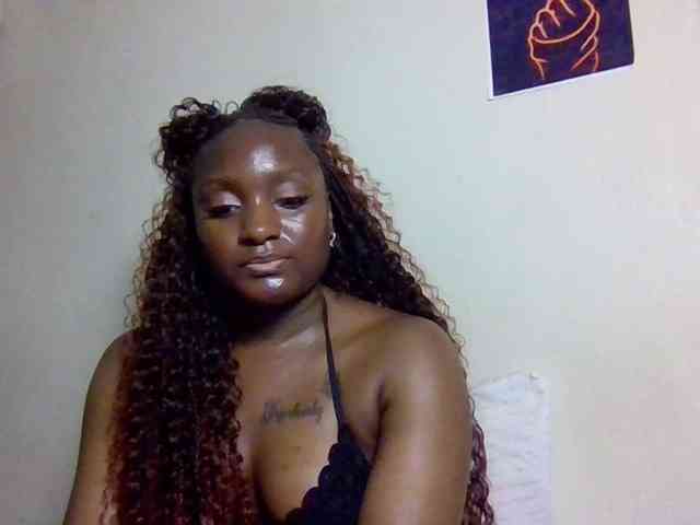 SweetKimmie webcam