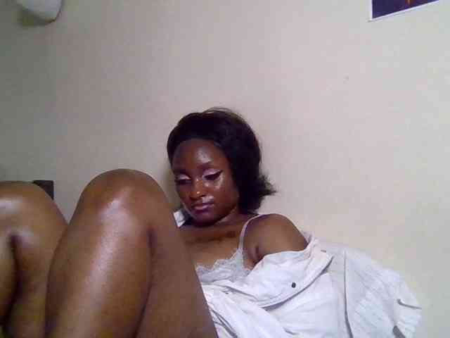 SweetKimmie webcam