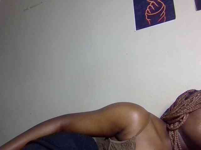 SweetKimmie webcam