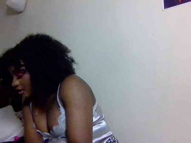 SweetKimmie webcam
