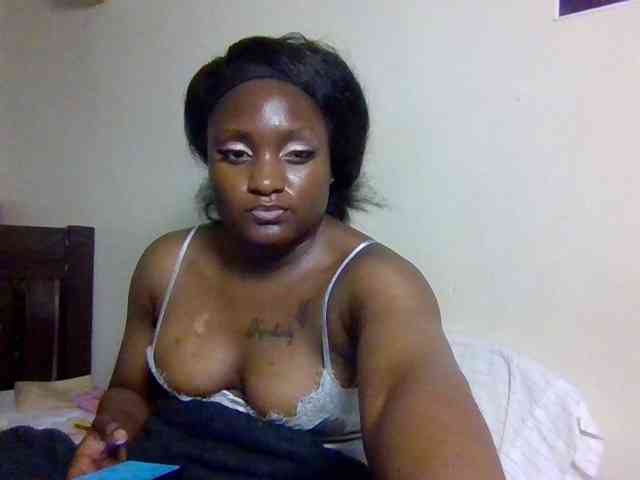 SweetKimmie webcam