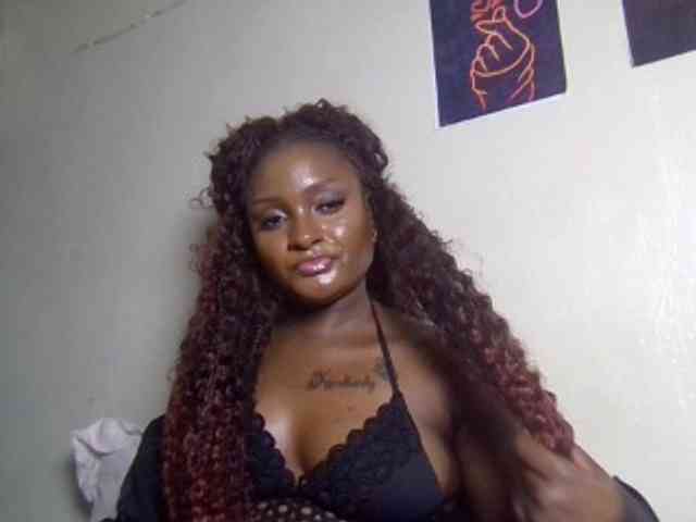 SweetKimmie webcam