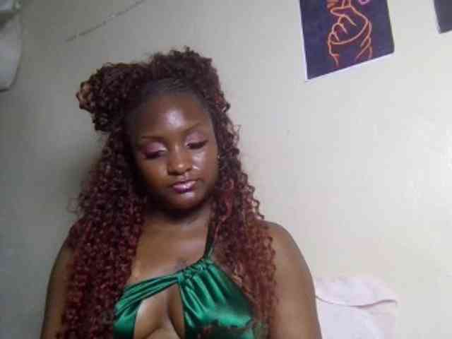 SweetKimmie webcam