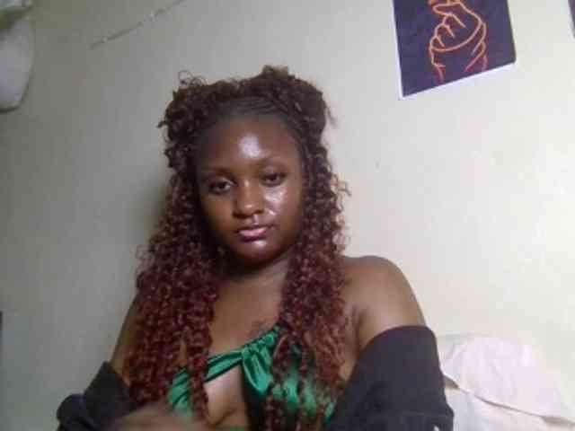 SweetKimmie webcam