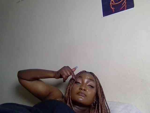 SweetKimmie webcam