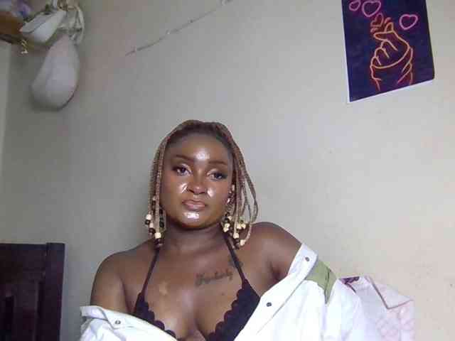 SweetKimmie webcam