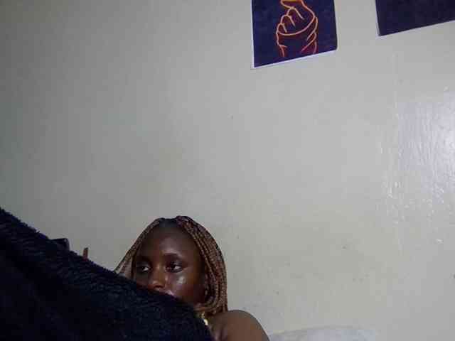 SweetKimmie webcam