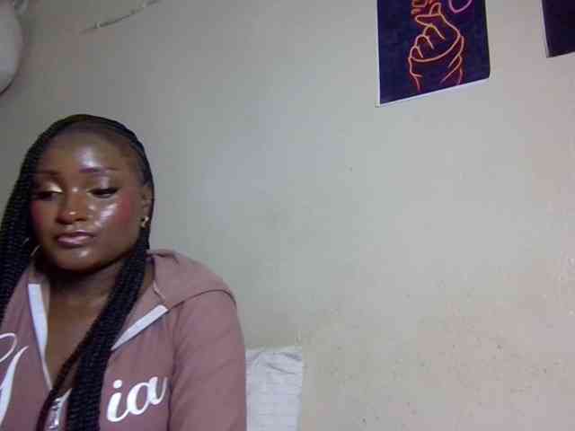 SweetKimmie webcam