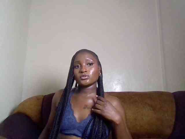 SweetKimmie webcam