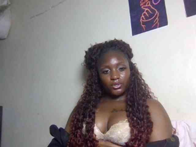 SweetKimmie webcam
