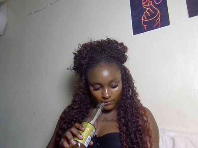 SweetKimmie webcam