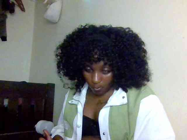 SweetKimmie webcam