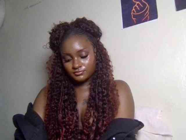 Kimzey Live Webcam on BongaCams